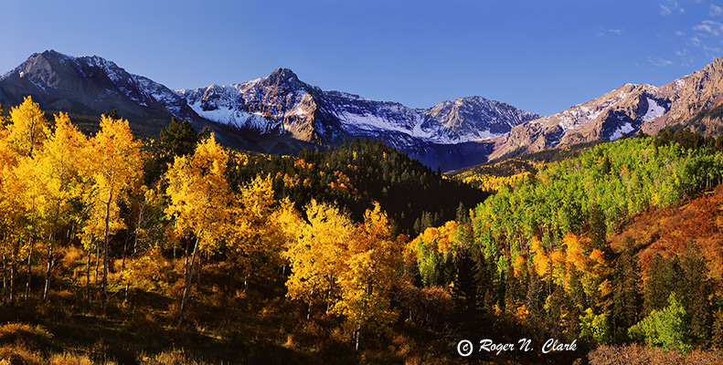 image colorado.fall.c10.01.2003.L4.9536.a+b.c.700.jpg is Copyrighted by Roger N. Clark, www.clarkvision.com
