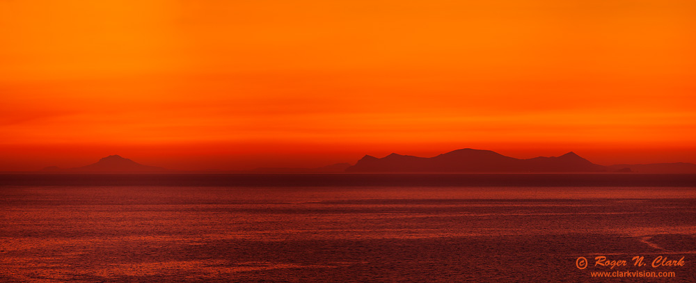 image santorini.sunset.c09.14.2011.img_1914-5-6.b-1000.jpg is Copyrighted by Roger N. Clark, www.clarkvision.com