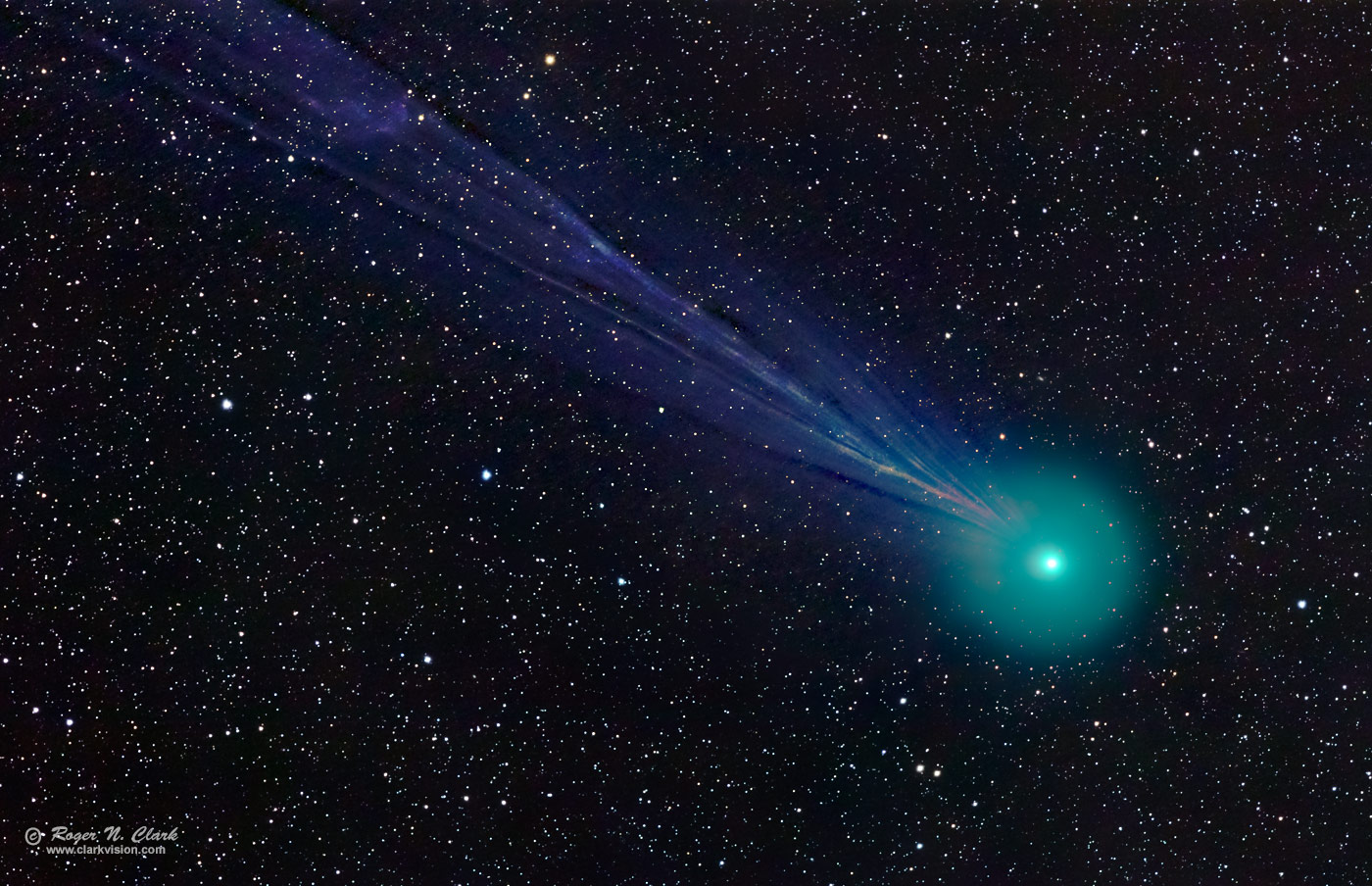 image comet-lovejoy-rnclark-mauna-kea-c01.15.2015.0J6A3169-89_h-c1-1400us.jpg is Copyrighted by Roger N. Clark, www.clarkvision.com