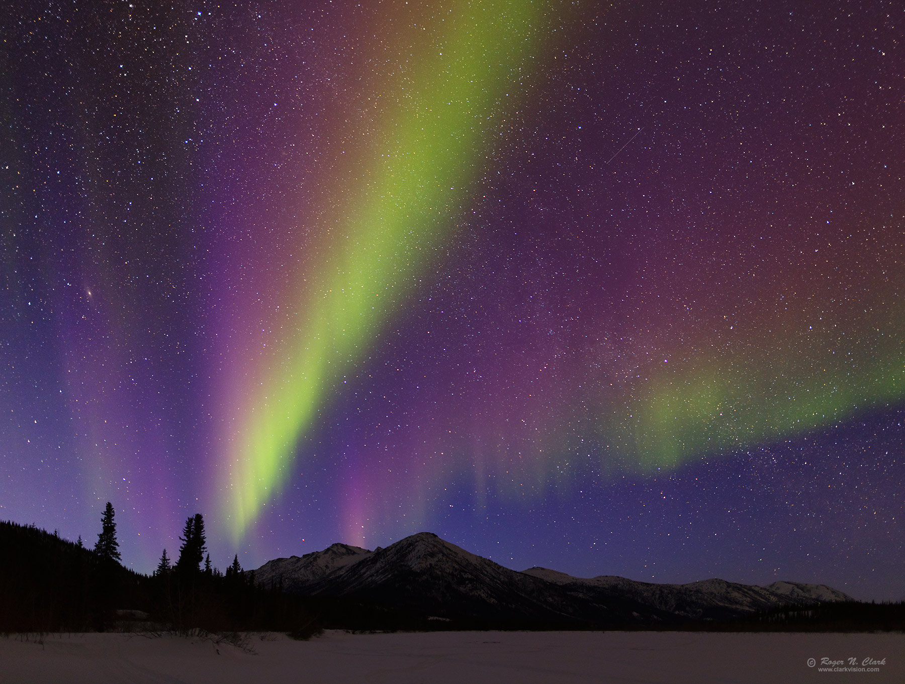 image aurora-c03.21-22.2022-alaska-rnclark-4C3A5028.c-1800s.jpg is Copyrighted by Roger N. Clark, www.clarkvision.com