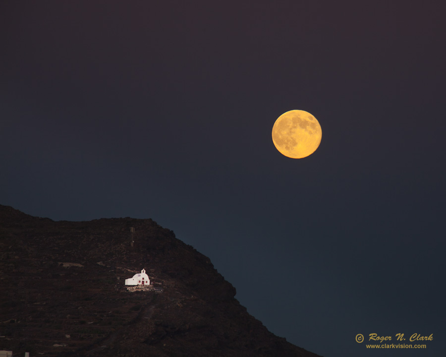 image moonrise.over.santorini.c09.12.2011.img_1529.c-900.jpg is Copyrighted by Roger N. Clark, www.clarkvision.com