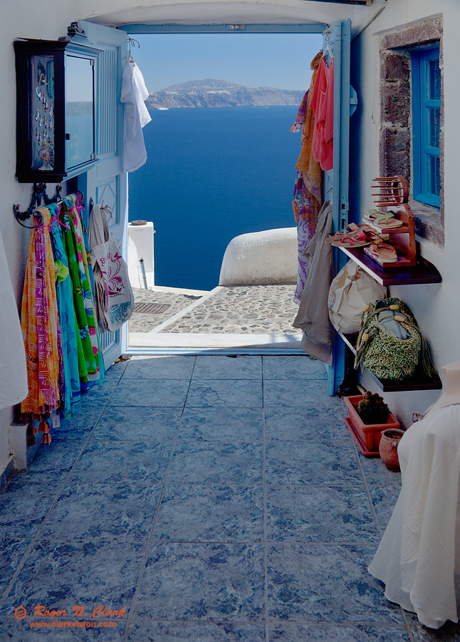 image oia.santorini.shop.with.a.view.c09.11.2011.img_0997.b-900.jpg is Copyrighted by Roger N. Clark, www.clarkvision.com