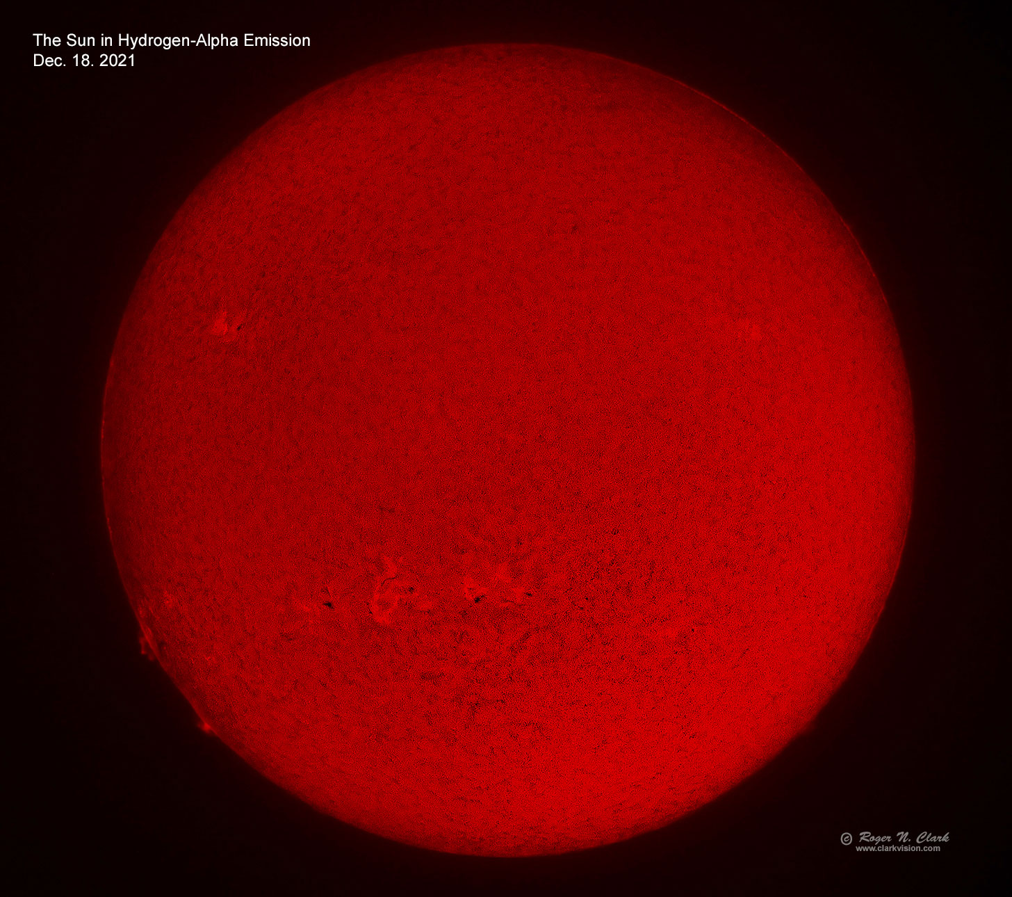 image sun-h-alpha-1290mm-r5-2021-12-18-4C3A1880+63.e-0.5xs.jpg is Copyrighted by Roger N. Clark, www.clarkvision.com
