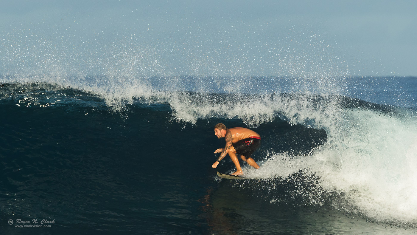 image surfer-hawaii-c02-2019-0J6A3292-ps1.c-1400s.jpg is Copyrighted by Roger N. Clark, www.clarkvision.com