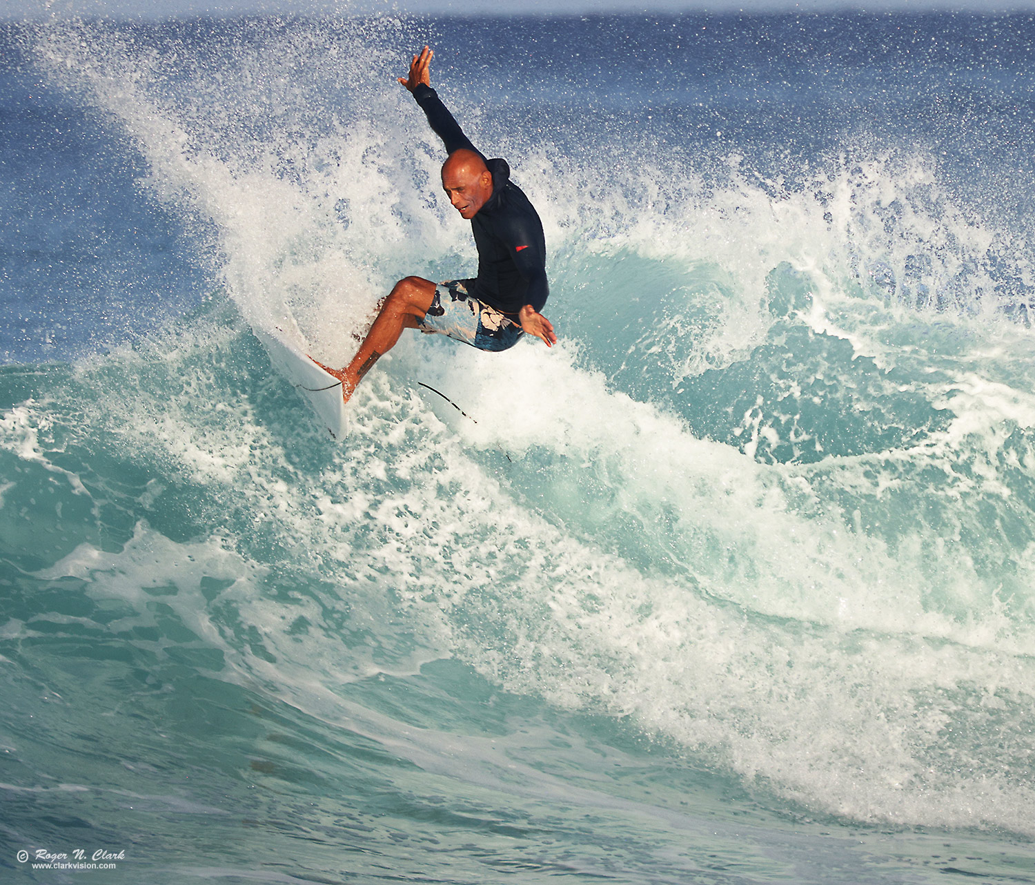 image surfing-c11-30-2025-4C3A5659-b-1500s.jpg is Copyrighted by Roger N. Clark, clarkvision.com