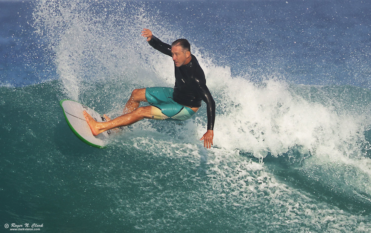 image surfing-c11-30-2025-4C3A5937-b-1500s.jpg is Copyrighted by Roger N. Clark, clarkvision.com